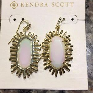 ISO Mariah Drop Kendra Scott